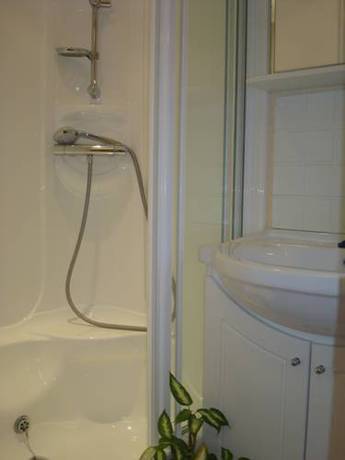 Imagen de la habitación del Camping Rural Presa La Vinuela. Foto 5