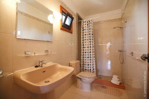Imagen de la habitación del Camping Salmarina Bungalows. Foto 5