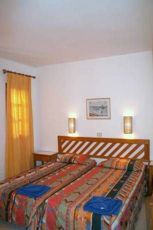 Imagen de la habitación del Camping Salmarina Bungalows. Foto 6