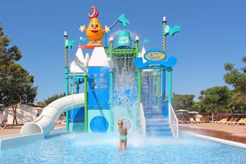 Imagen general del Camping Sangul&iacute; Salou & Resort. Foto 3