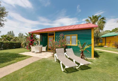 Imagen de la habitación del Camping Sangul&iacute; Salou & Resort. Foto 17