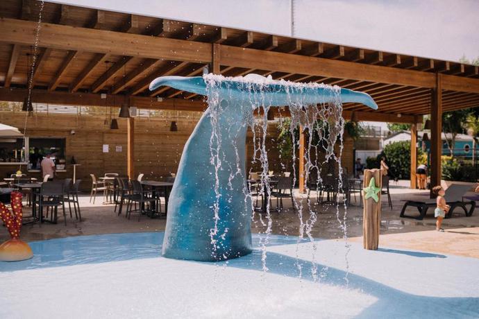 Imagen de la piscina del Camping Sènia Caballo De Mar. Foto 26