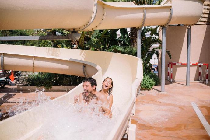 Imagen de la piscina del Camping Sènia Caballo De Mar. Foto 29