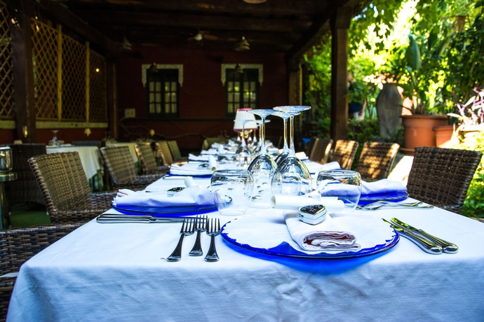 Imagen del bar/restaurante del Camping Seven Hills and Village. Foto 3