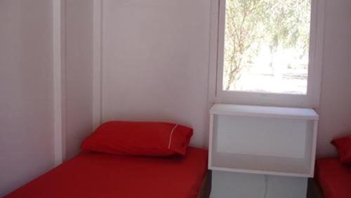 Imagen general del Camping Surfing Beach Huts. Foto 1