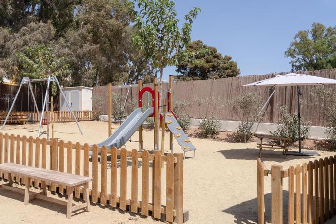 Imagen de los interiores del Camping TAIGA Almeria Playa, Palomares Bajo. Foto 4
