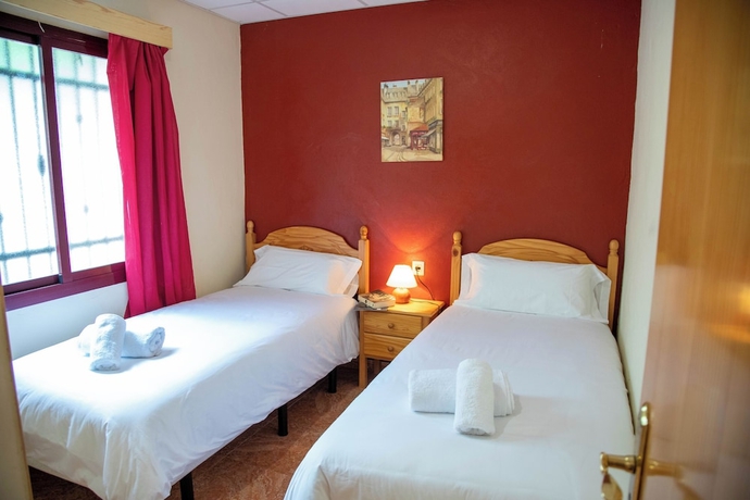 Imagen de la habitación del Camping TAIGA LAKE CASPE. Foto 2