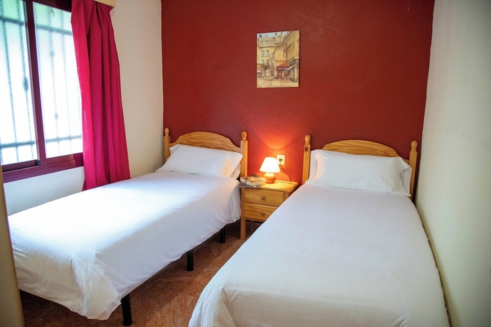 Imagen de la habitación del Camping TAIGA LAKE CASPE. Foto 17