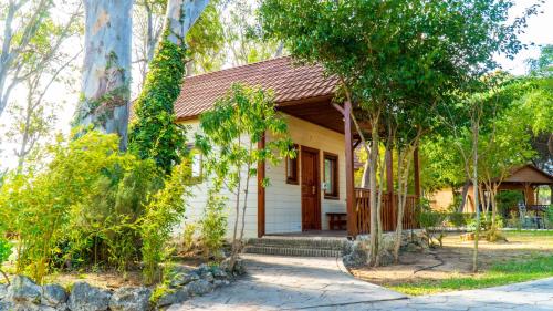 Imagen de los interiores del Camping TAIGA Puerto Santa María. Foto 4