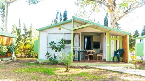 Imagen de los interiores del Camping TAIGA Puerto Santa María. Foto 5