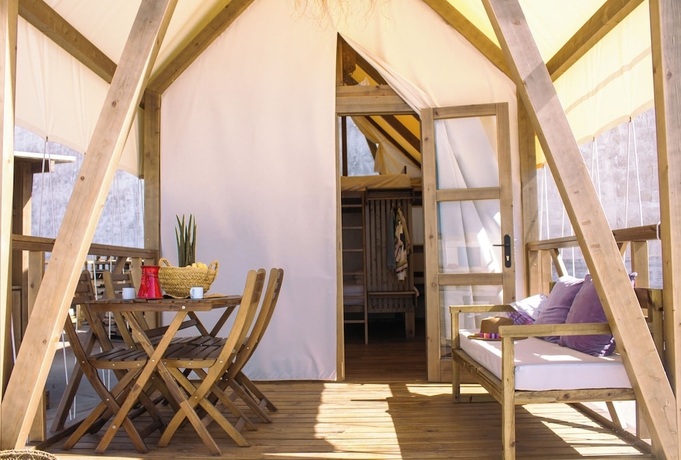 Imagen de la habitación del Camping Taiga Almeria Playa. Foto 8