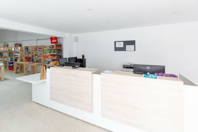 Imagen general del Camping Tres Estrellas Mediterráneo. Foto 4