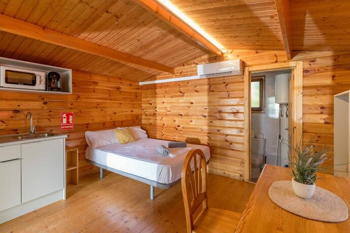 Imagen de la habitación del Camping Tres Estrellas Mediterráneo. Foto 19