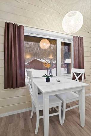 Imagen de los interiores del Camping Tromso Lodge y. Foto 4