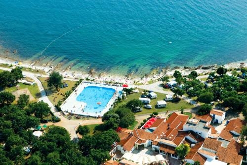 Imagen general del Camping Ulika Mobile Homes Naturist. Foto 3
