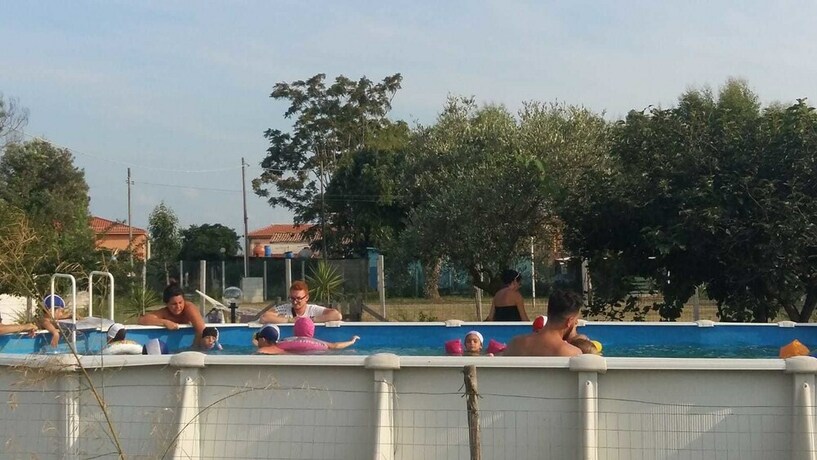 Imagen de la piscina del Camping Ulisse Calabria. Foto 25