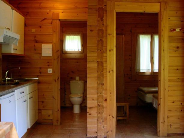 Imagen de los interiores del Camping Valle de Bujaruelo. Foto 13