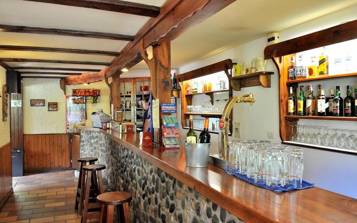 Imagen de los interiores del Camping Valle de Bujaruelo. Foto 14