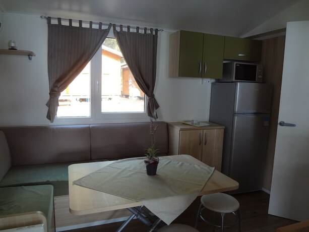Imagen general del Camping Victoria Mobilehome Dole. Foto 7