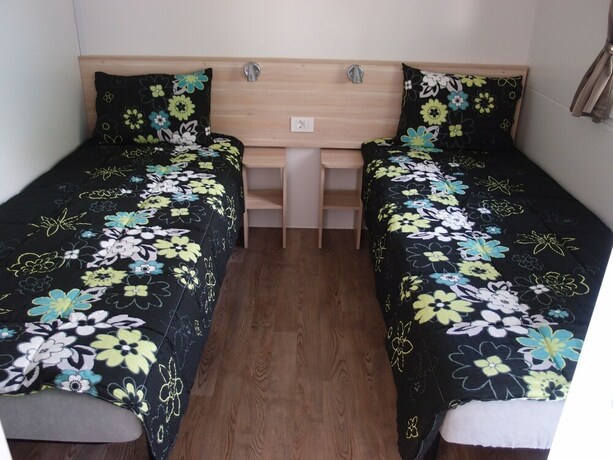 Imagen de la habitación del Camping Victoria Mobilehome Dole. Foto 17