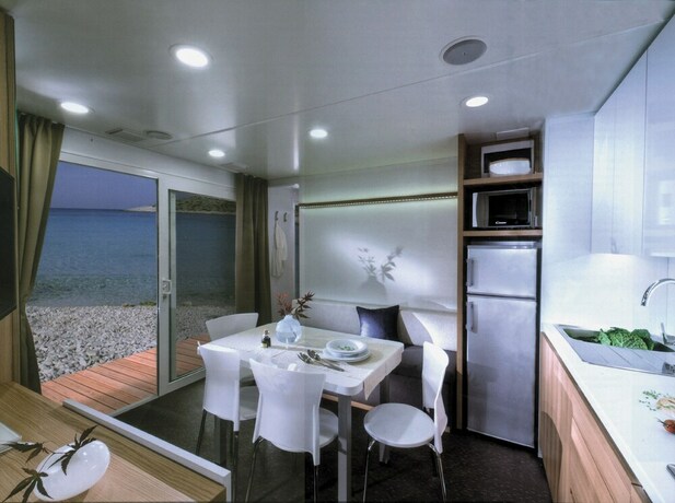 Imagen de la habitación del Camping Victoria Mobilehome Dole. Foto 30