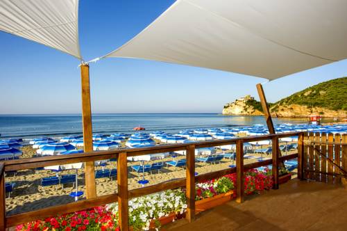 Imagen de la habitación del Camping Village Baia Azzurra Club. Foto 4