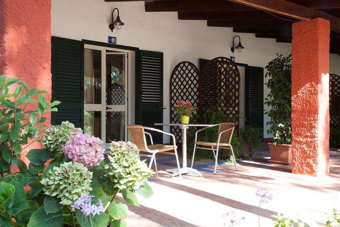 Imagen de los exteriores del Camping Village Laguna Blu. Foto 17