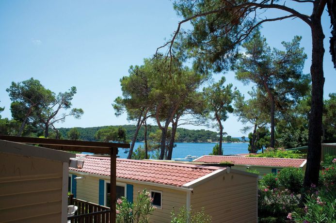 Imagen de los exteriores del Camping Village Poljana. Foto 16