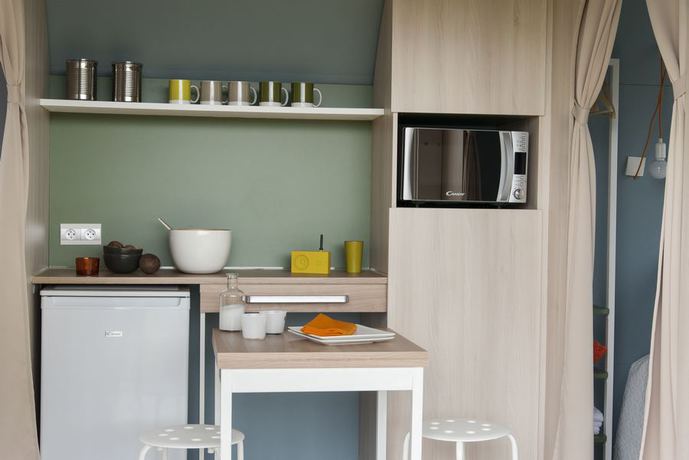 Imagen de la habitación del Camping Village Punta Navaccia. Foto 10