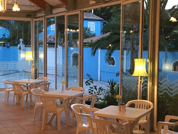 Imagen del bar/restaurante del Camping Village Riviera. Foto 3