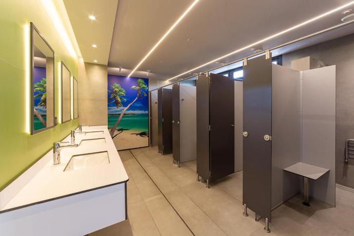 Imagen de la habitación del Camping Villasol, Benidorm - Playa Levante. Foto 5