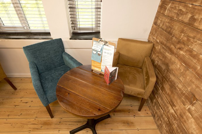 Imagen de los interiores del Camping YHA Treyarnon - Hostel. Foto 19