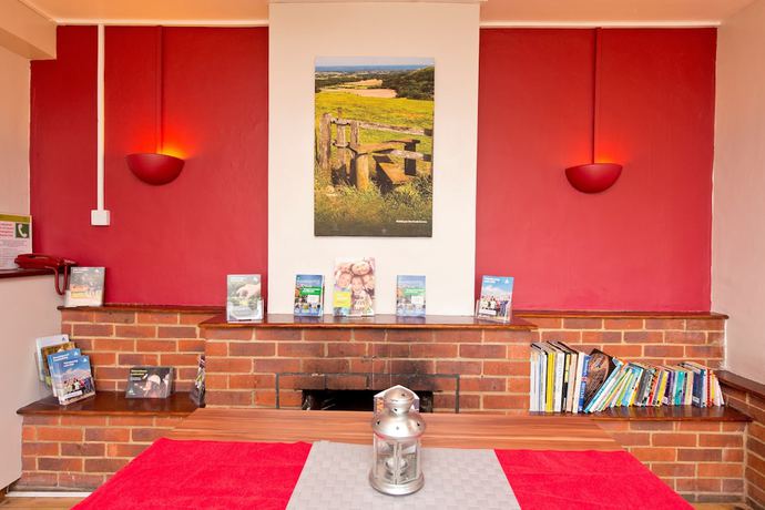 Imagen de los interiores del Camping YHA Truleigh Hill - Hostel. Foto 20