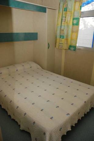 Imagen de la habitación del Camping &bungalows Estanyet. Foto 5
