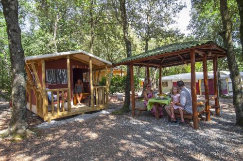 Imagen de la habitación del Camping hu Montescudaio village. Foto 5