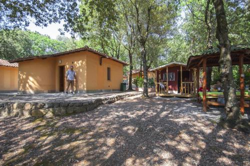 Imagen de la habitación del Camping hu Montescudaio village. Foto 9
