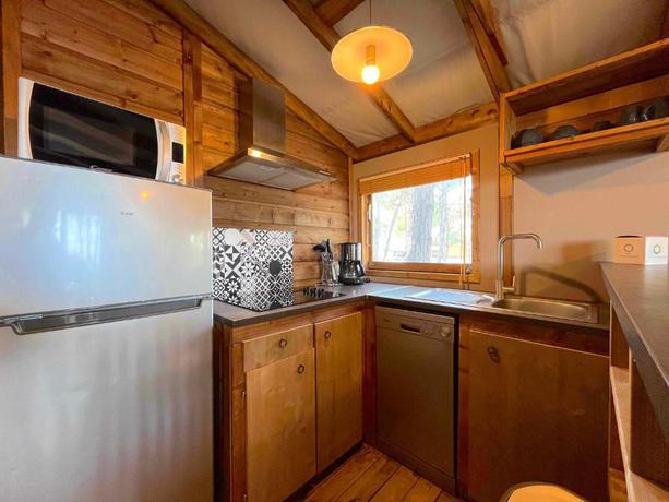 Imagen de la habitación del Camping la Tamarissi&egrave;re. Foto 5