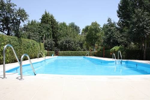 Imagen de los exteriores del Camping y Bungalows Mar&iacute;a Eugenia. Foto 11