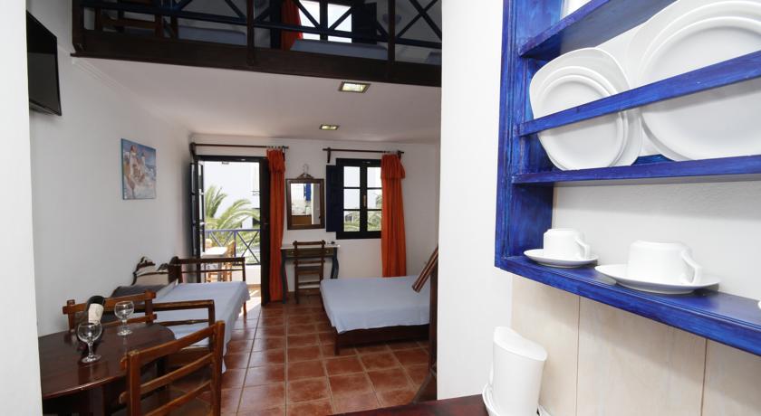 Imagen general del Casa de Huéspedes Anny Studios Perissa Beach. Foto 4