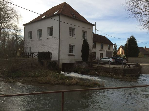 Imagen de los exteriores del Casa de Huéspedes Auberge Du Moulin D'audenfort. Foto 14