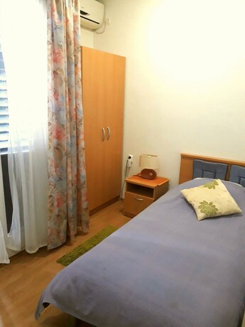 Imagen de la habitación del Casa de Huéspedes Avalena Residence. Foto 17