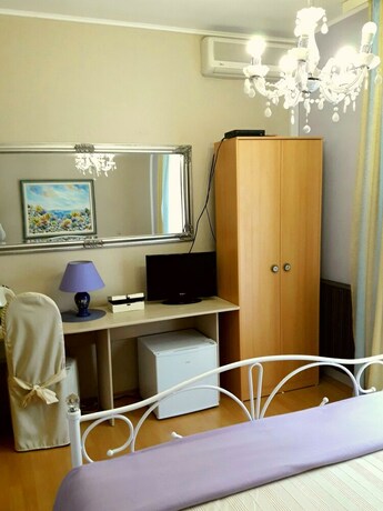 Imagen de la habitación del Casa de Huéspedes Avalena Residence. Foto 36