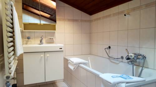 Imagen de la habitación del Casa de Huéspedes Bellerive, HONDRICH. Foto 8