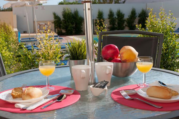 Imagen de la habitación del Casa de Huéspedes Boliqueime. Foto 5