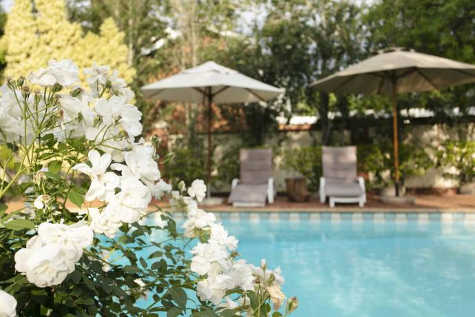 Imagen de la piscina del Casa de Huéspedes Brooklyn Manor. Foto 17