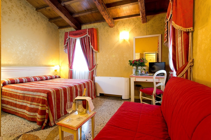 Imagen de la habitación del Casa de Huéspedes Ca' San Polo. Foto 7