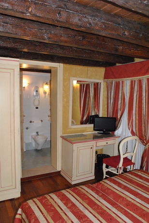 Imagen de los interiores del Casa de Huéspedes Ca' San Polo. Foto 12