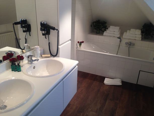 Imagen de la habitación del Casa de Huéspedes Canalside House Luxury Guesthouse. Foto 5