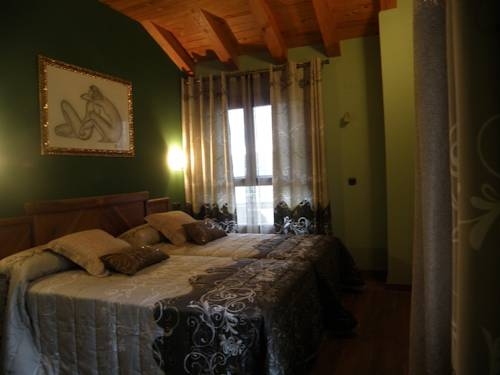 Imagen de la habitación del Casa de Huéspedes Casa Cosculluela. Foto 4