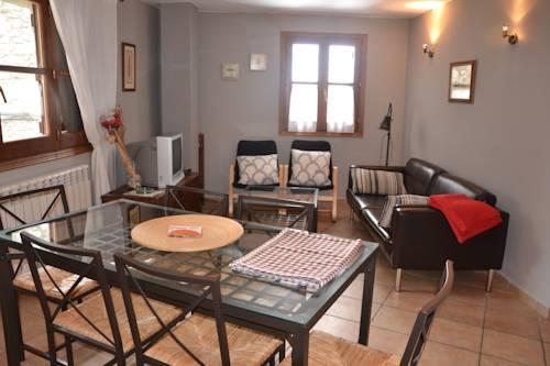 Imagen general del Casa de Huéspedes Casa Rural Borda Marianet. Foto 5